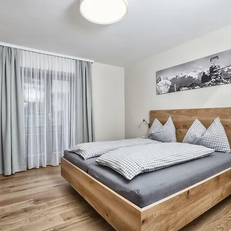 Hillside Apartments Pircher Fuegen Exterior photo