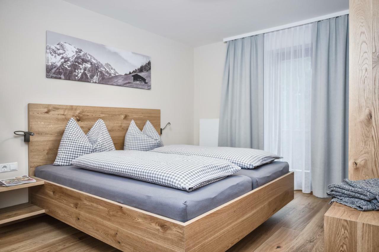 Hillside Pircher *